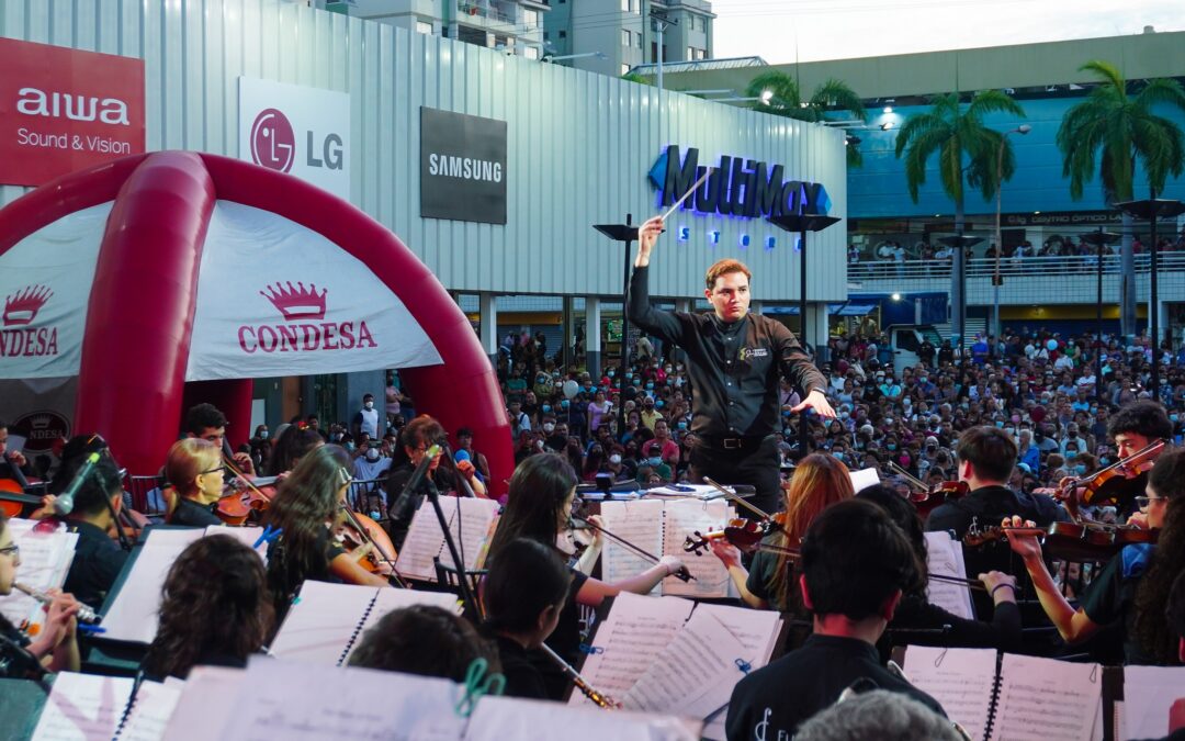 Total success! Condesa together with Multimax Store presented a concert by the Carabobo and Mata Rica Symphony Orchestra